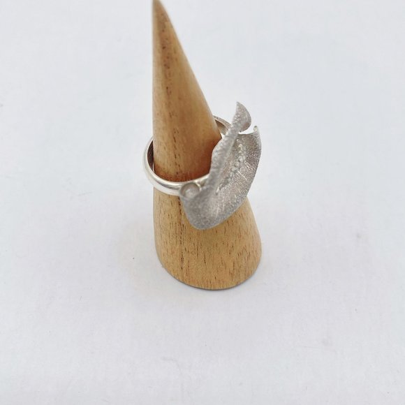 925 Silver Calla Lily Flower Band Ring 8.5 - Picture 4 of 7